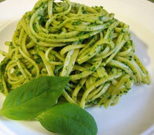 Cargar imagen en el visor de la galería, Linguine al Pesto Genovese
