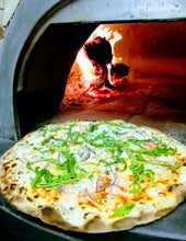 Cargar imagen en el visor de la galería, Pizza al Pesto
